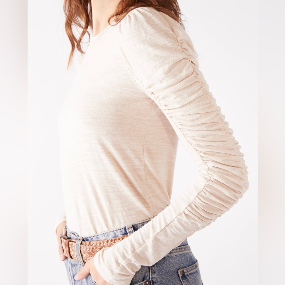 We The Free Natasha Long-sleeved Ruched-sleeved Tee